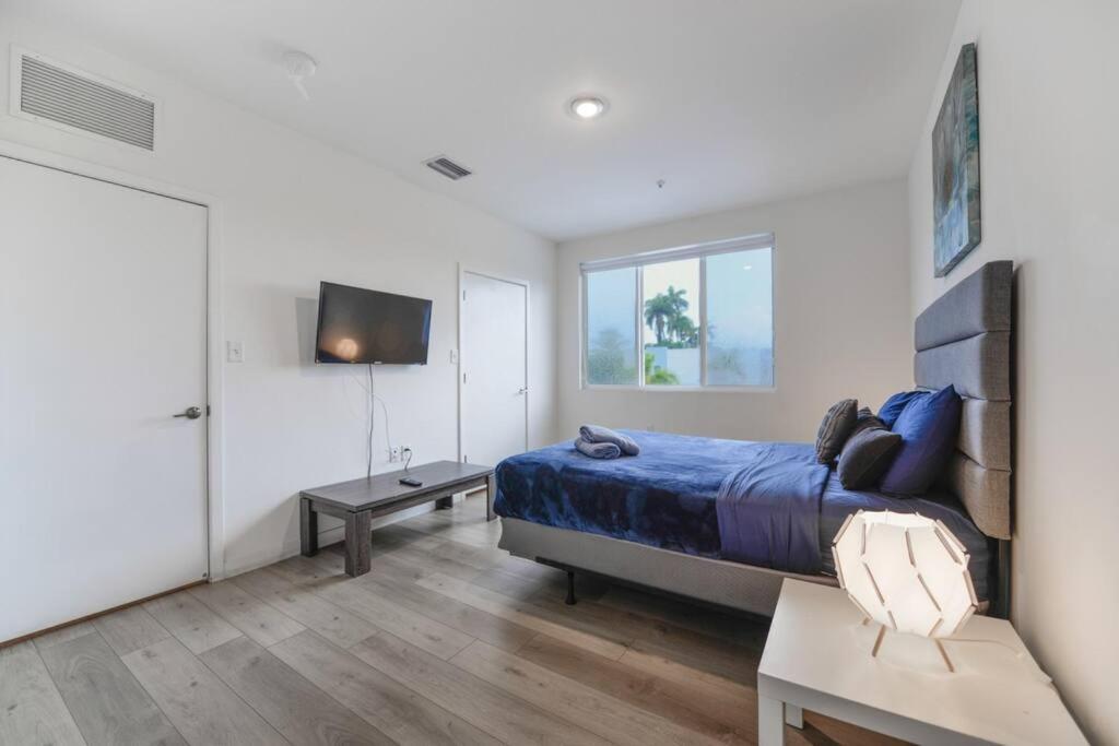 Fantastic Townhouse 15Minutes From The Beach Miami Dış mekan fotoğraf